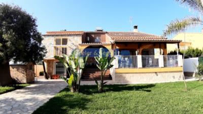 House with pool, beach and solar thermal energy north of Sagunto